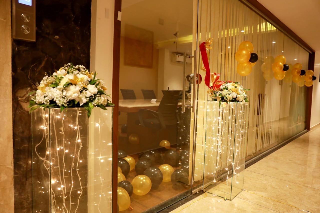Aura One Hotel Kochi Kültér fotó