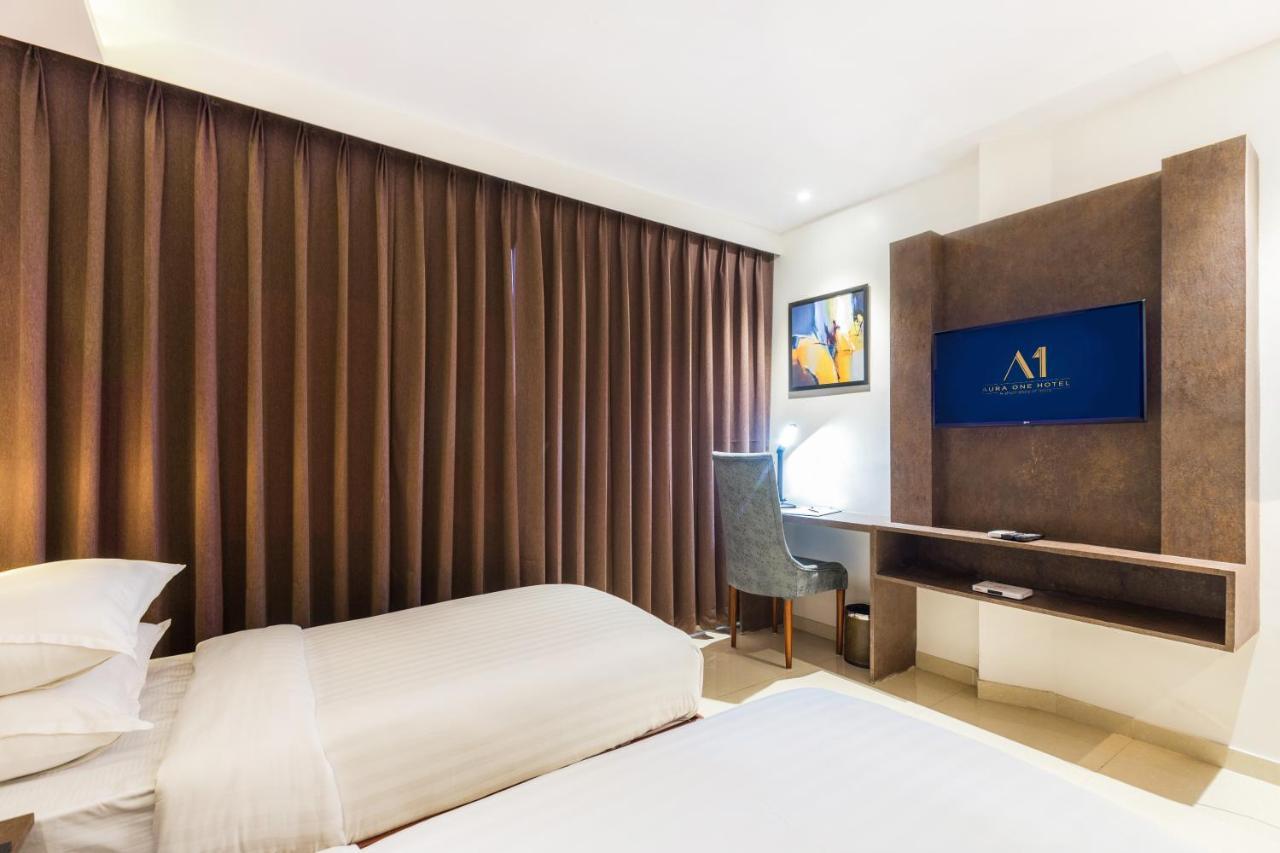 Aura One Hotel Kochi Kültér fotó