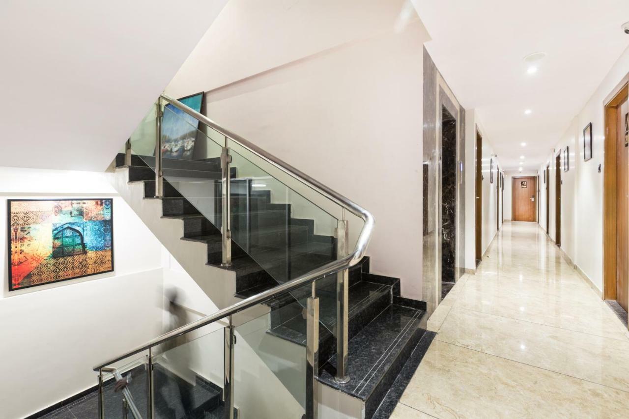 Aura One Hotel Kochi Kültér fotó